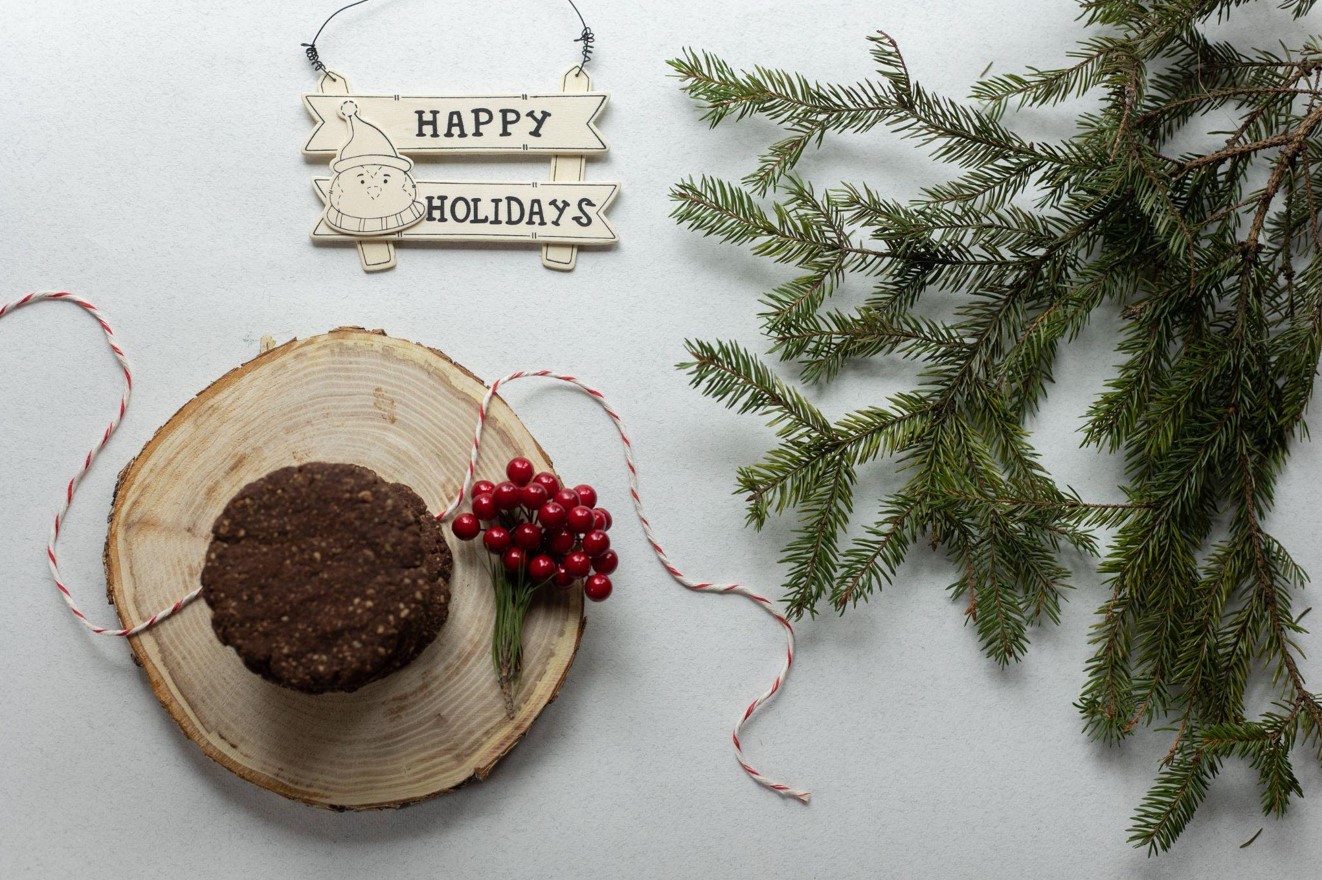 Christmas Clearance Finds: White Christmas Garland